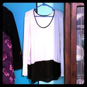 Blouse Black and White Xl Brand New